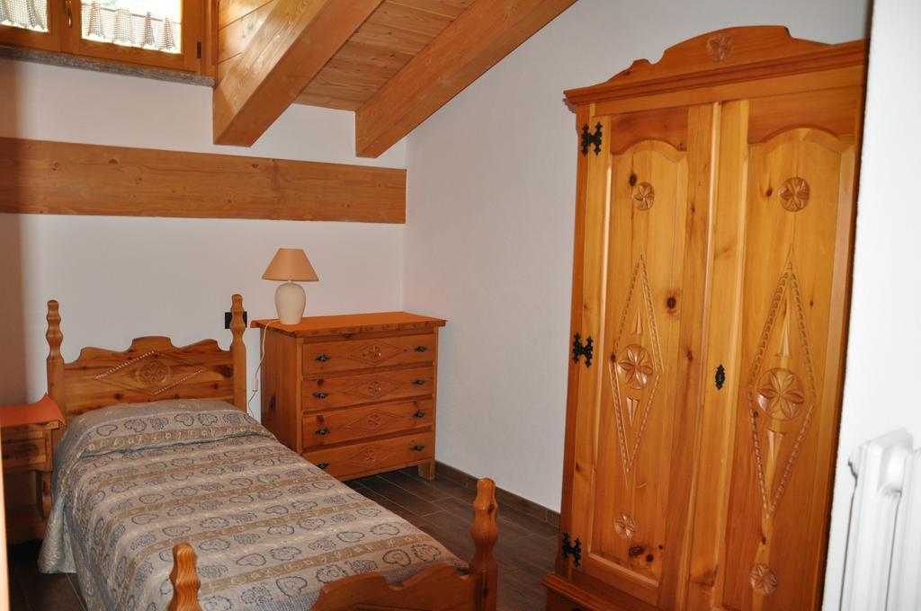 아오스타 Le Foyer De La Ferme 아파트 객실 사진