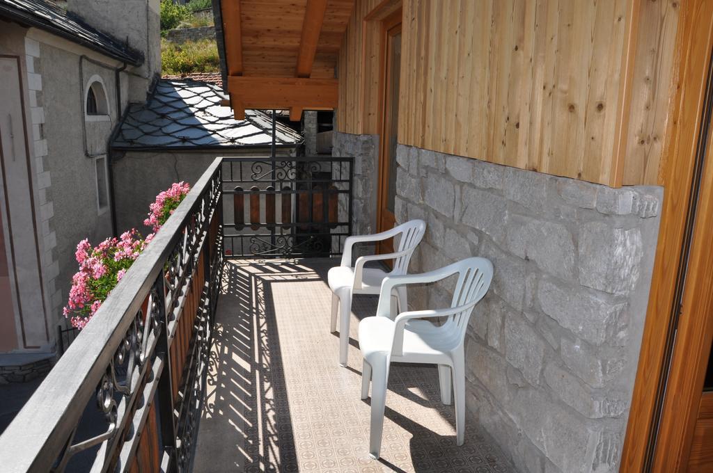 아오스타 Le Foyer De La Ferme 아파트 객실 사진